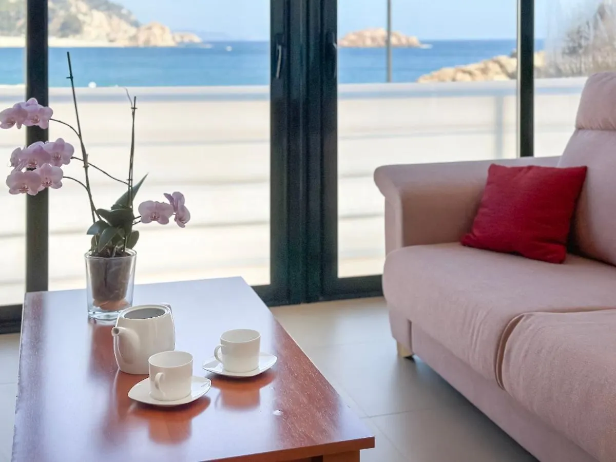 Lets Holidays Apartment Can Telm Тосса-де-Мар