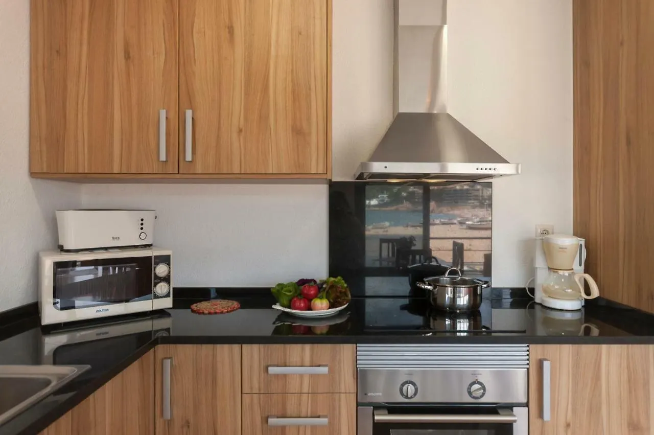 Lets Holidays Apartment Can Telm Tossa de Mar